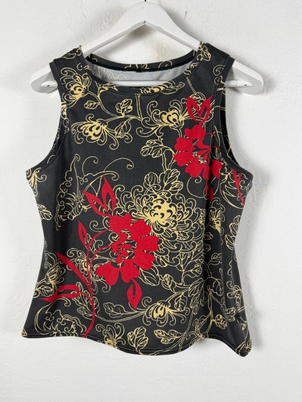 Insport Vintage Tank Top Womens XL Black Red Floral Athletic Workout Tennis Cami